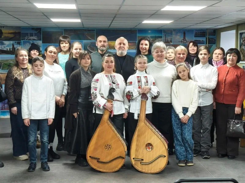 Хаб “Вільні разом” у Дніпрі продовжує допомагати ВПО з Херсонщини