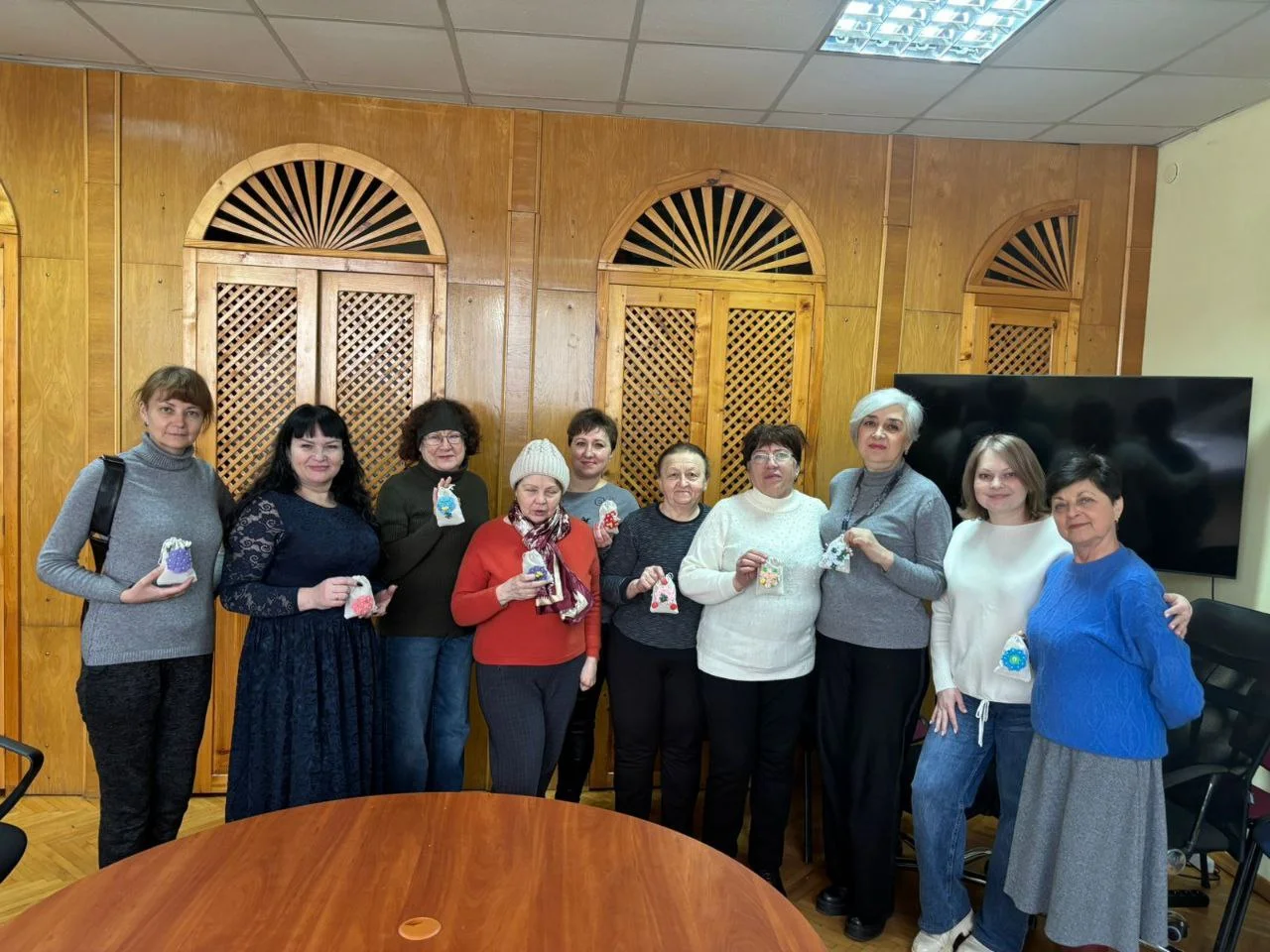 Арттерапія для ВПО з Херсонщини: ароматичні мішечки у Франківську