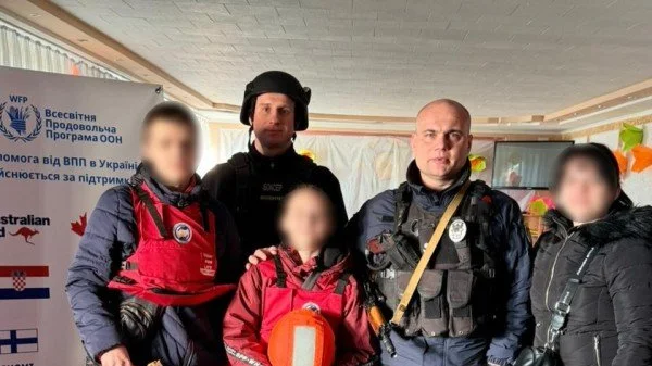 Три родини з чотирма дітьми евакуювали з небезпечних районів Херсонщини