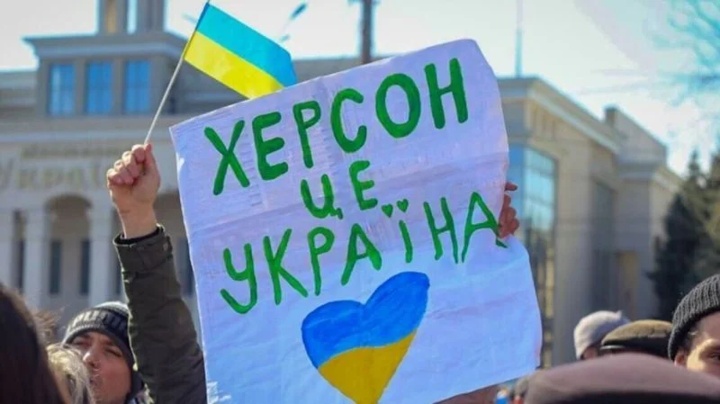 Херсон під постійною загрозою FPV-дронів: що обговорюють містяни