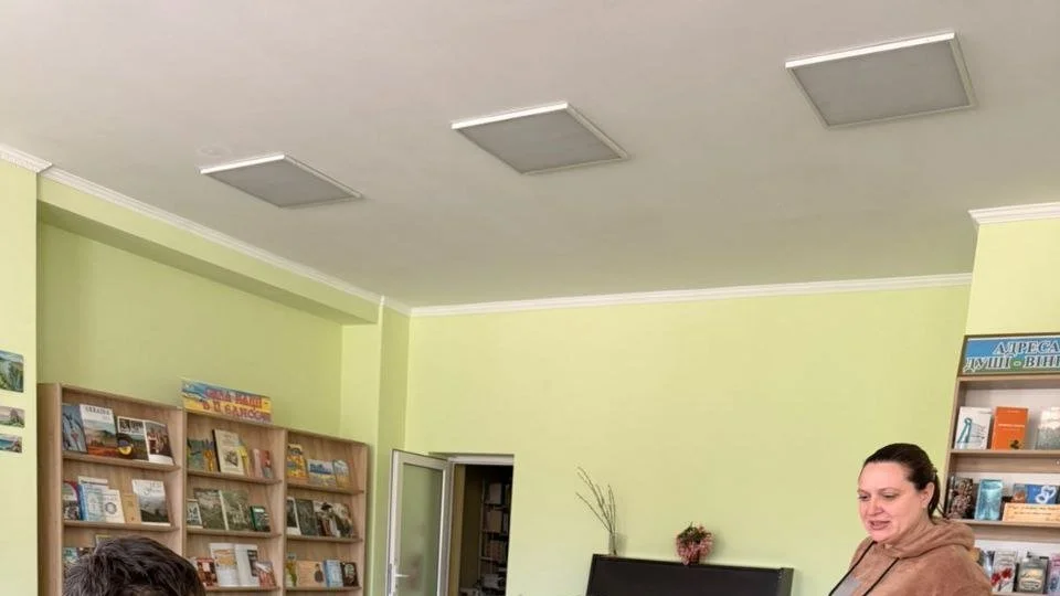 Англійська як місток: Розмовний клуб у Вінниці допомагає переселенцям з Херсонщини інтегруватися