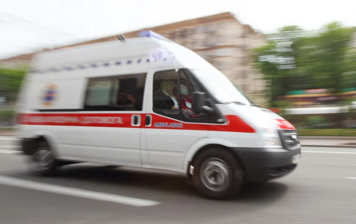 Обстріл Корабельного району Херсона: двоє жінок поранені