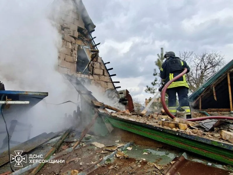 Херсон: ліквідовано пожежу після ворожого обстрілу