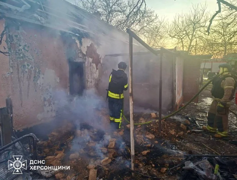 Російські дрони спричинили пожежі у приватних будинках на Херсонщині