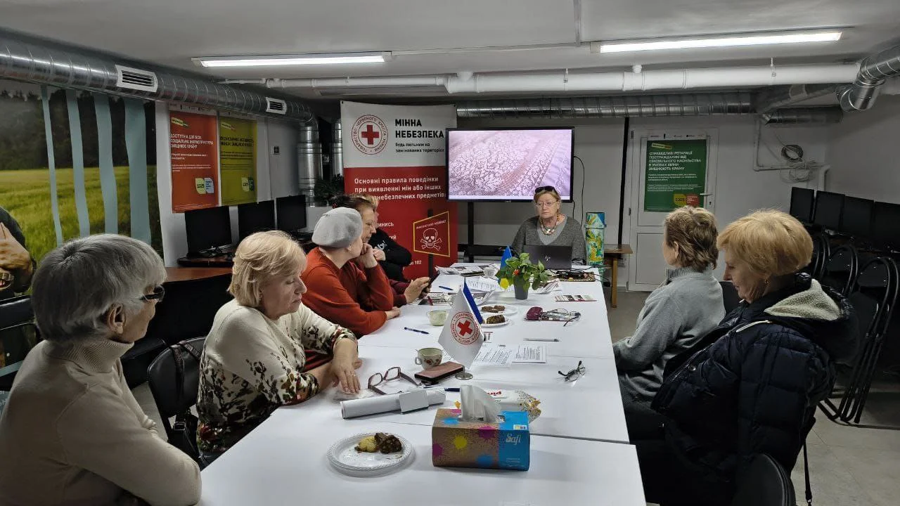 Тижневі тренінги у Центрі життєстійкості: підтримка та безпека для херсонців