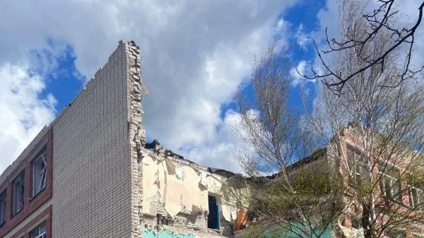 Херсон під ударами: 4 загиблих, 10 поранених та тактика “подвійних ударів” РФ