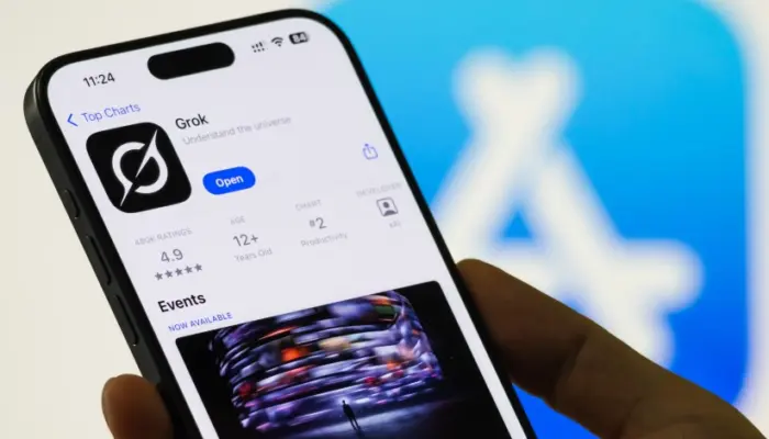 Apple вимагає від xAI посилити модерацію Grok або видалить з App Store