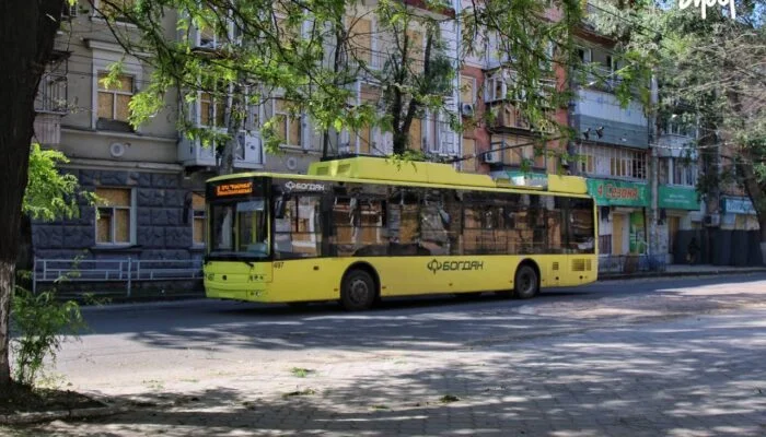 У Херсоні тимчасово зупинять рух тролейбусів №11 та №12