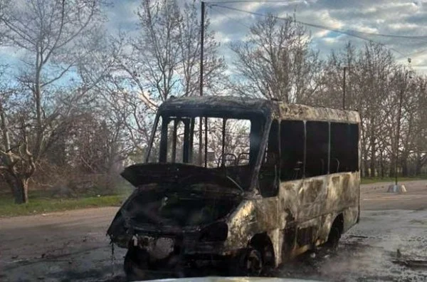 На Херсонщині 4 людини поранені, пошкоджено 17 будинків та садочок