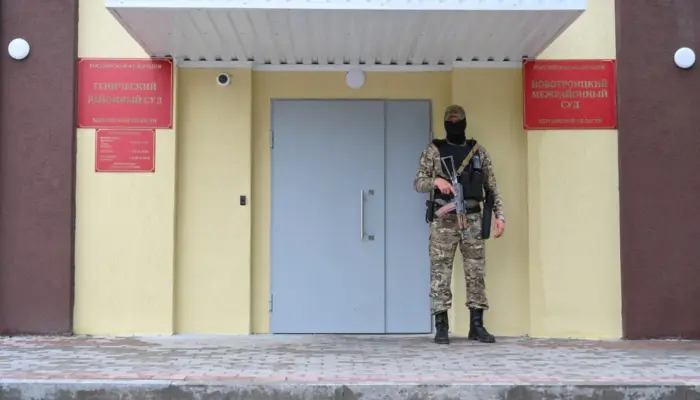 На Херсонщині окупаційний суд засудив жінку на 6,5 років за зберігання гранати